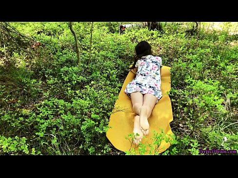❤️ Nepažįstamasis iš Tinderio masturbuoja mano putytę ir aistringai dulkinasi miške ️❌ Dulkinimo video prie mūsų lt.sexera.ru ❌️